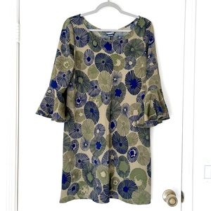 Manuhealii Ruffle Sleeve Dress